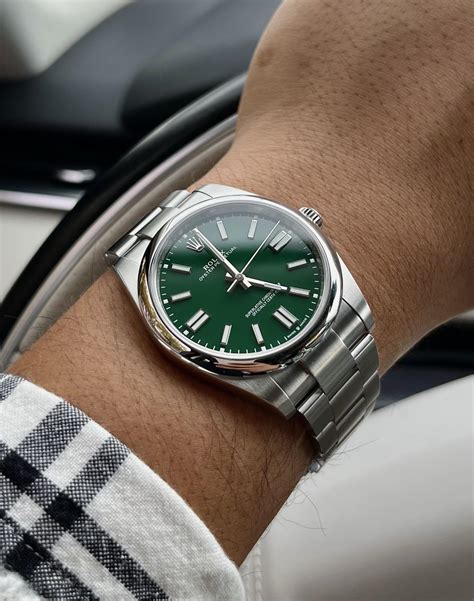 rolex oyster perpetual green 41